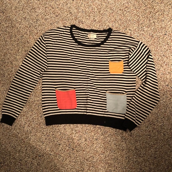 Anthropologie Sweaters - Cute Anthropologie Sweater!